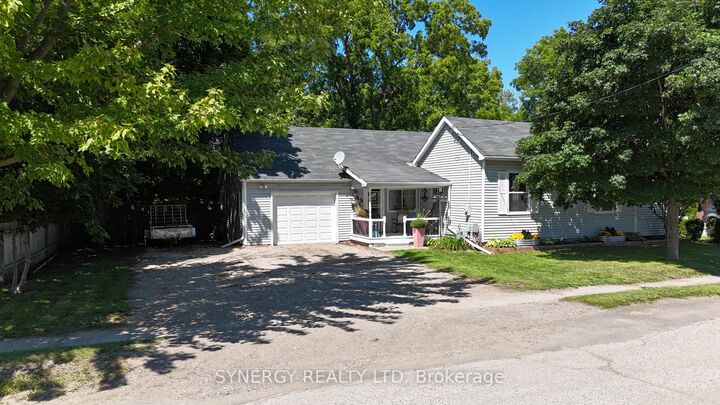 Property Photo:  43 Canaan Street  ON N7G 1L7 