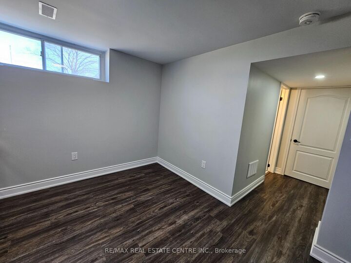 Property Photo: 180 Randi Road Basement ON L5A 1V5