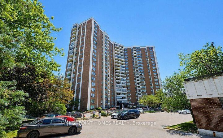 Property Photo: 60 Pavane Linkway Way 301 ON M3C 1A1