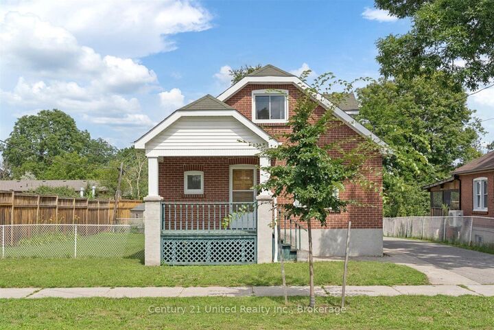 Property Photo:  72 Kent Street  ON K9J 5B3 
