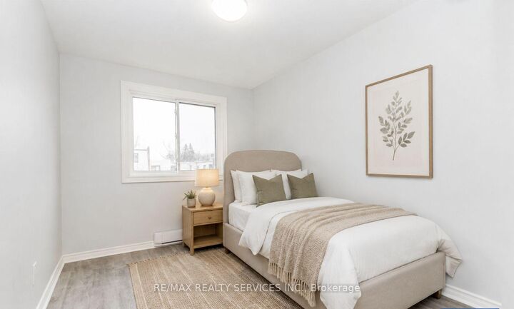 Property Photo:  1100 Oxford Street 137  ON L1J 6G4 