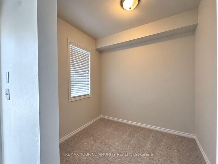 Property Photo:  175 Stanley Street 59 - Upper  ON L4M 0G2 