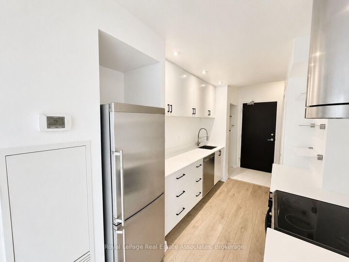 Property Photo:  38 Dan Leckie Way 505  ON M5V 2V6 