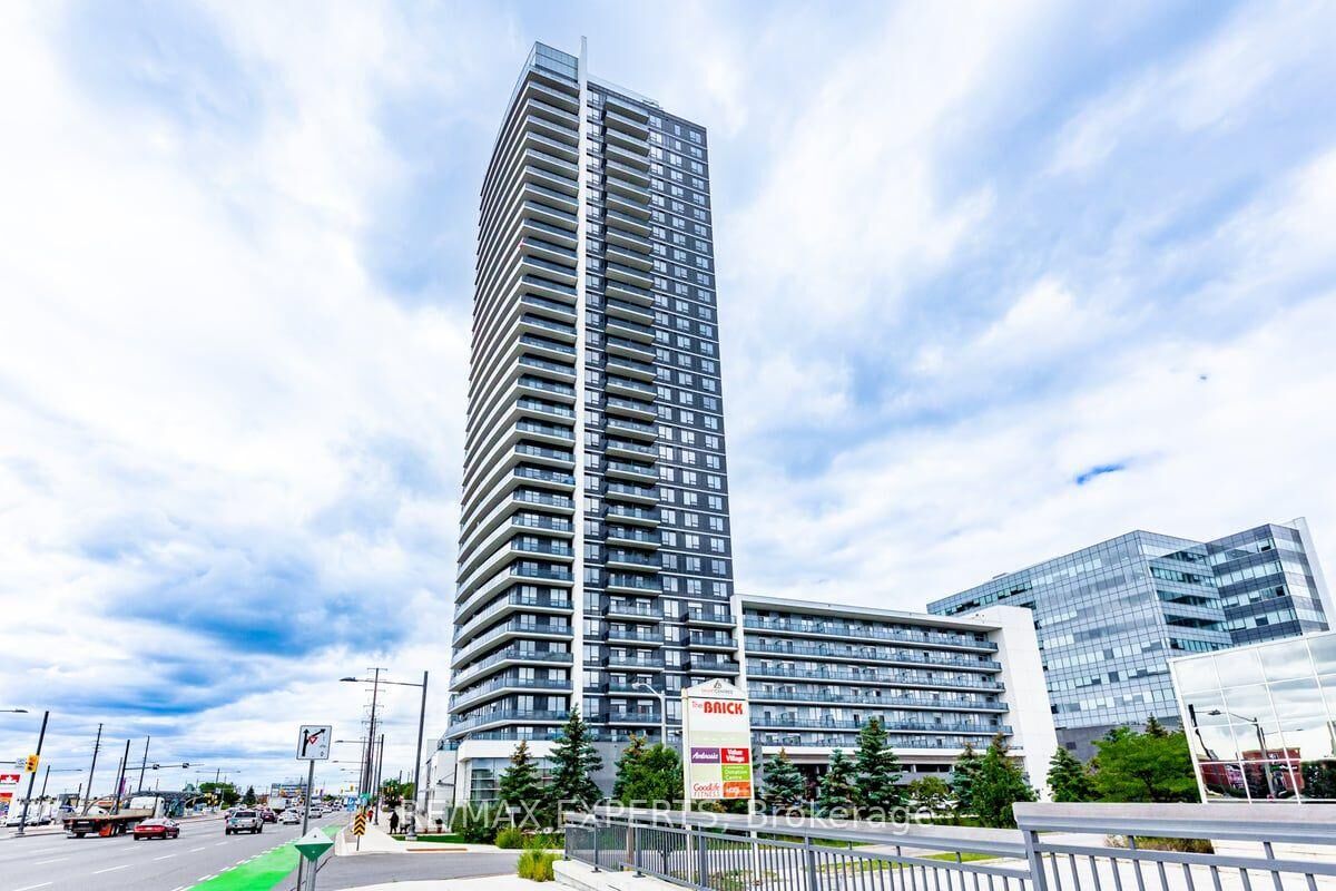 Property Photo:  3600 Highway 7 N/A 724  ON L4L 0G7 