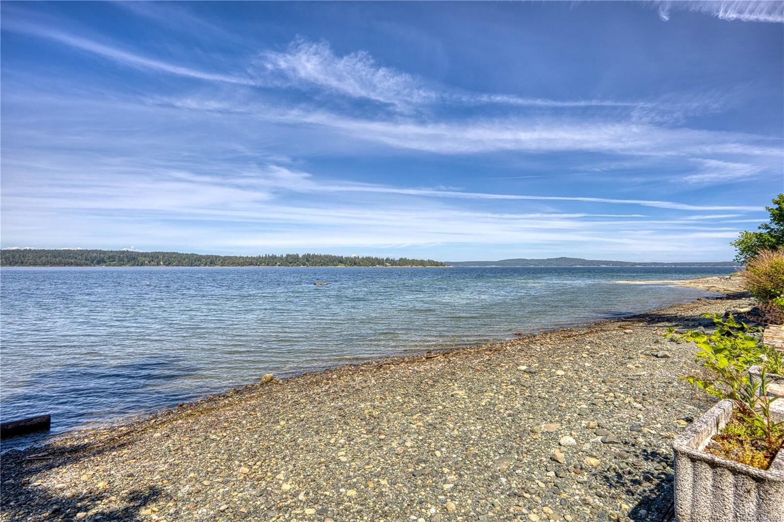 Property Photo:  395 Woodley Rd  BC V9G 1Y2 
