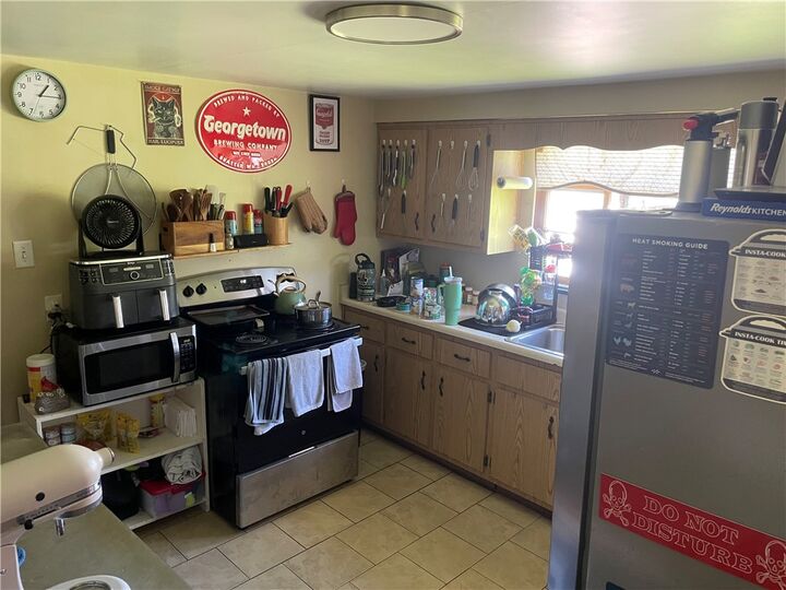Property Photo:  81 Scenery Blvd  PA 15062 