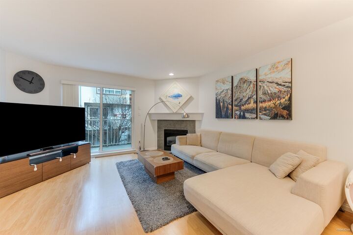 Property Photo:  22788 Norton Court 3  BC V6V 2W7 