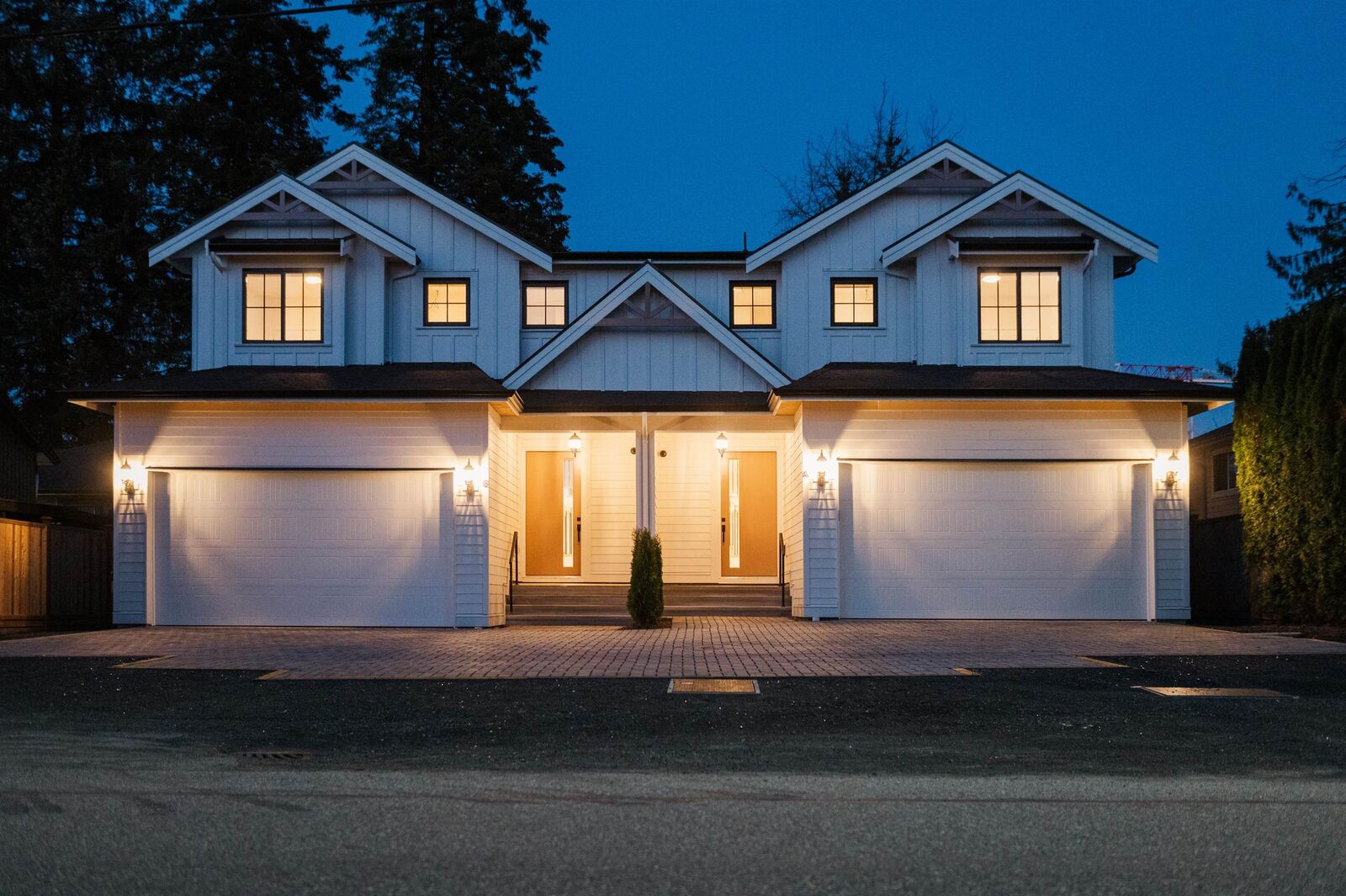 Property Photo:  12050 York Street 1  BC V2X 5R9 