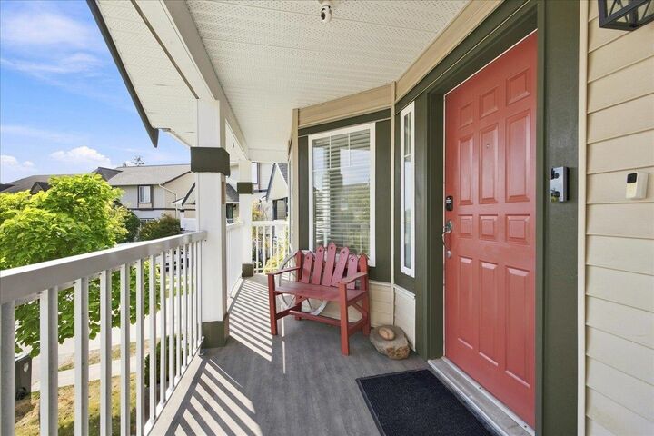 Photo de la propriété:  20503 66B Avenue  BC V2Y 2X9 