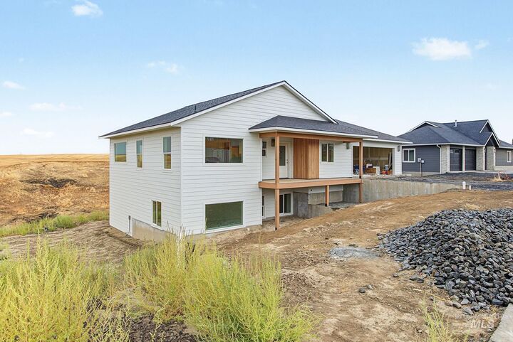 Property Photo: 3217 Hidden Valley Loop ID 83501