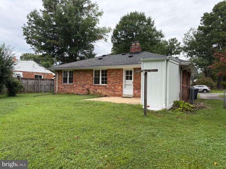 Property Photo:  1805 Stratford Drive  VA 22308 