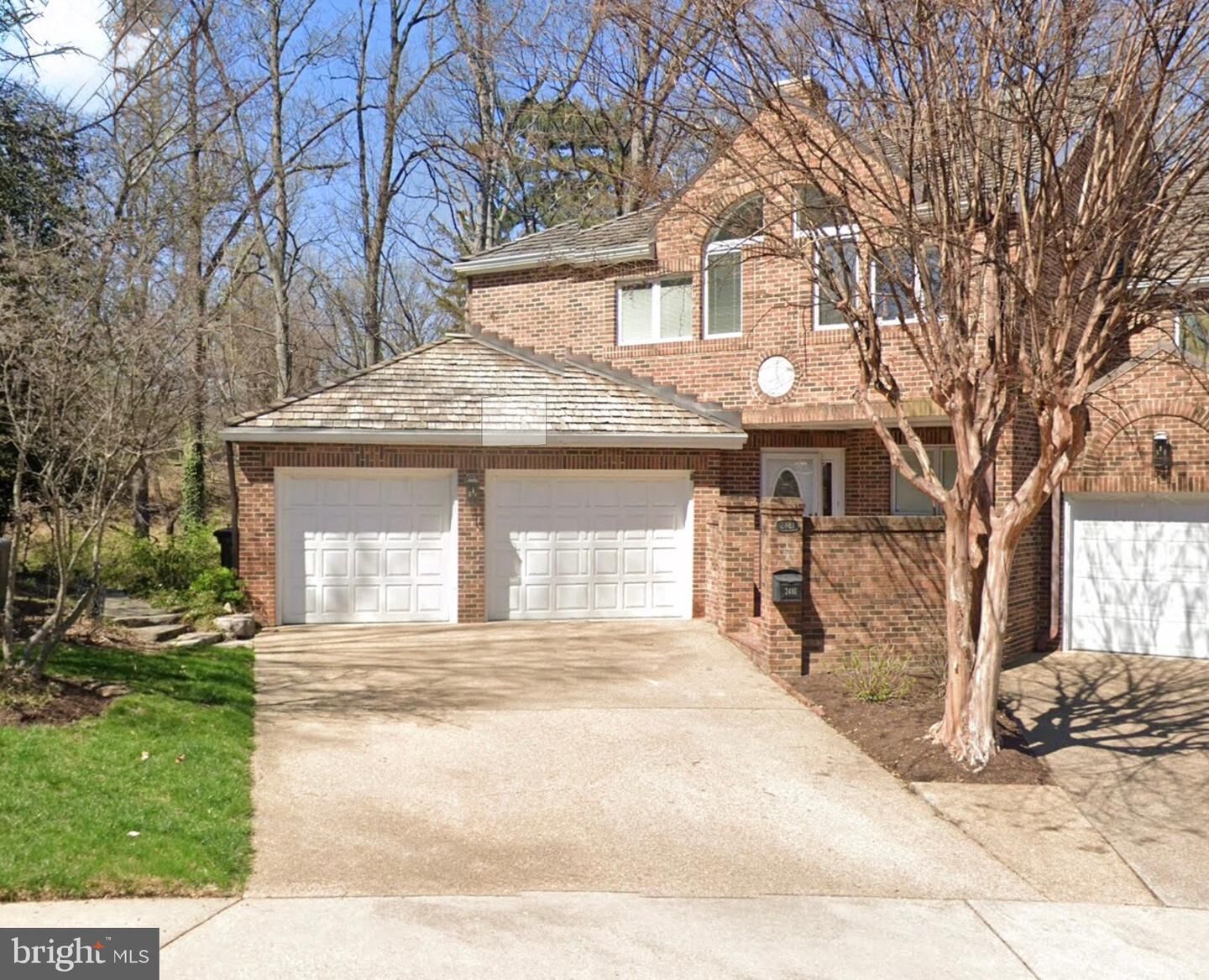 Property Photo:  2481 N Wakefield Court N  VA 22207 