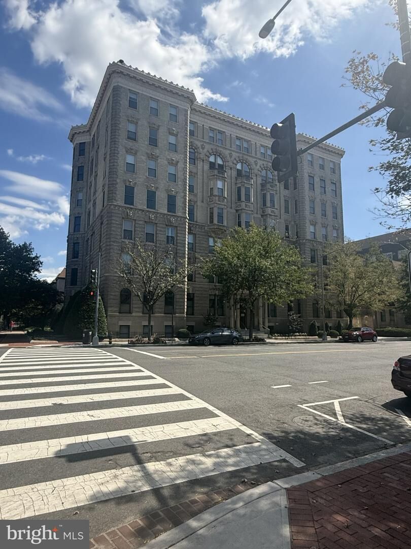 Property Photo:  1325 13th Street NW 603  DC 20005 
