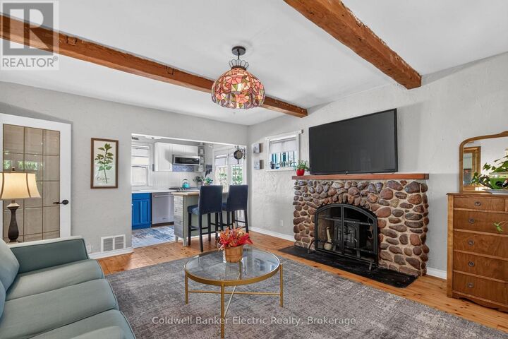 Property Photo:  603 Ludgate Street  ON K9H 2B9 