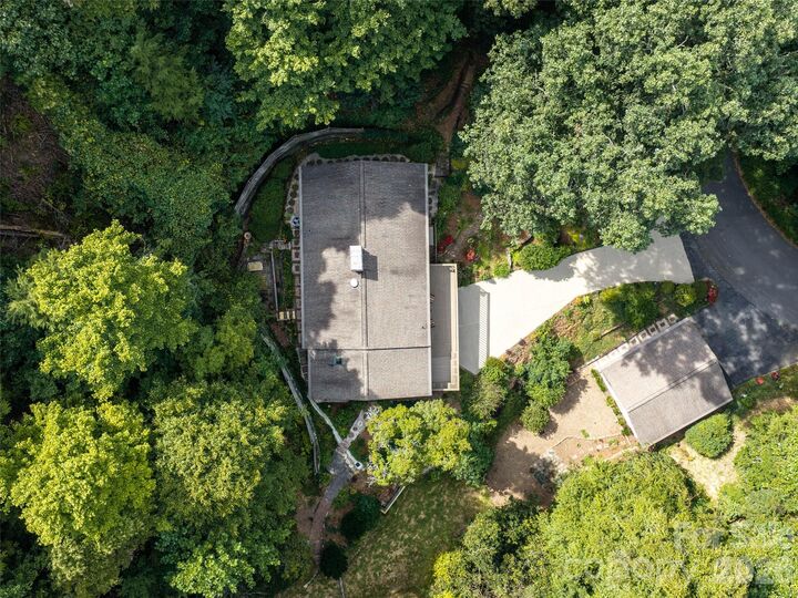 Property Photo: 113 Riverside Estate Road NC 28712