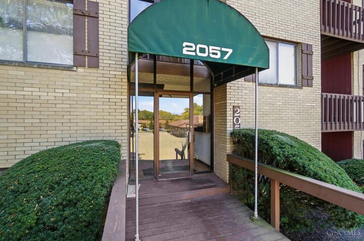Property Photo:  2057 Woodtrail Drive  OH 45014 