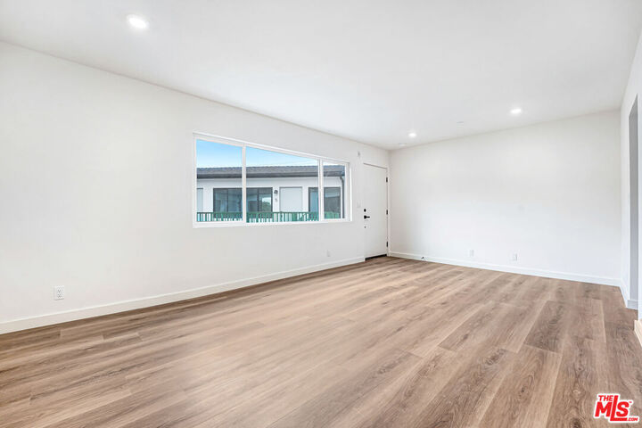 Property Photo: 16185 W Sunset Blvd, Unit 10 CA 90272
