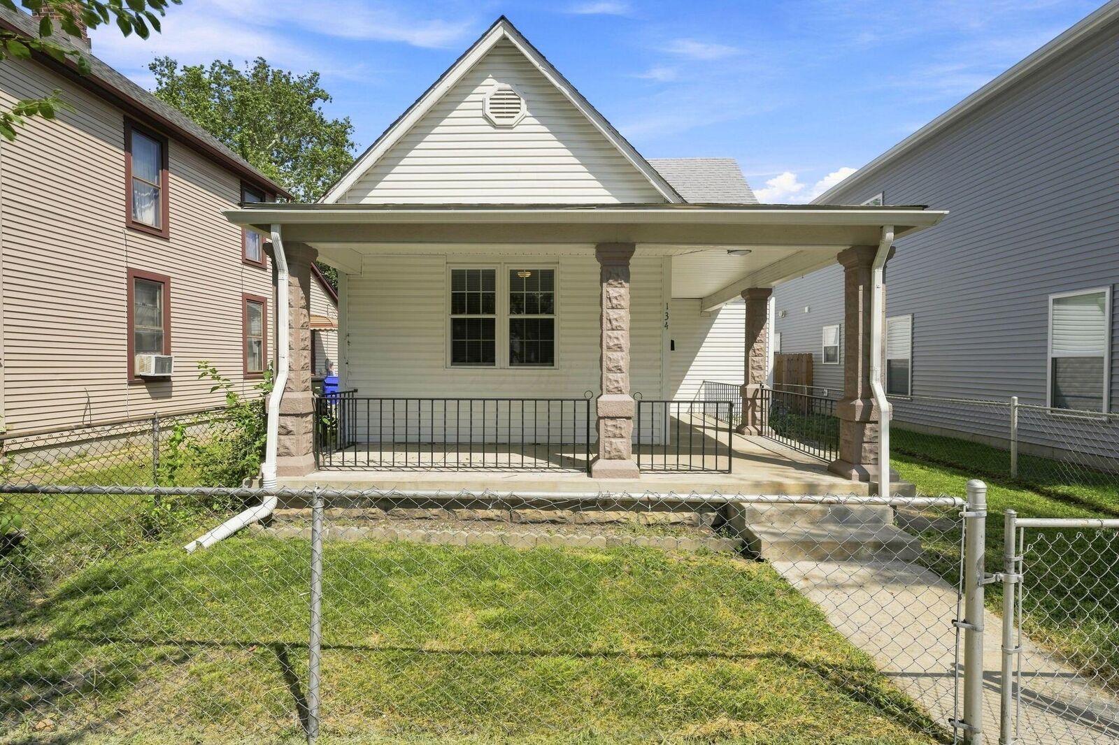 Property Photo: 134 Wisconsin Avenue OH 43222