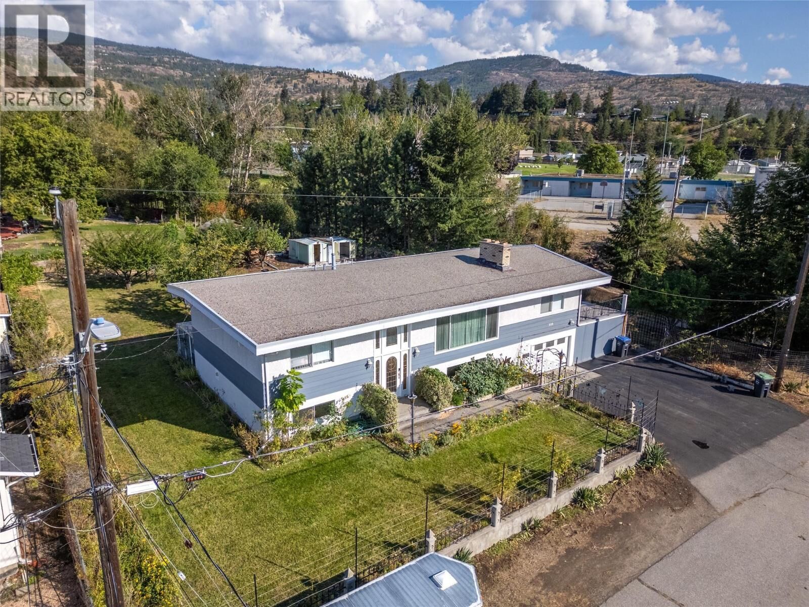 Property Photo:  980 Orillia Street  BC V2A 4A6 