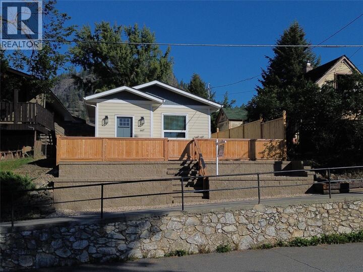 Property Photo:  667 72nd Avenue  BC V0H 1H0 