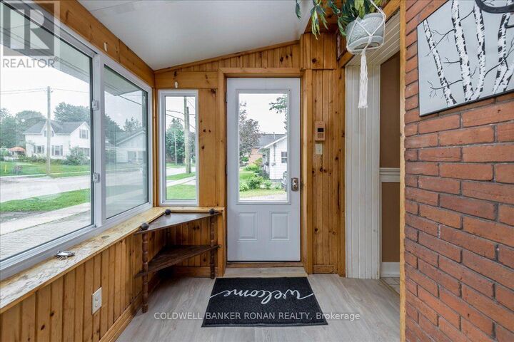 Property Photo: 116 Main Street West ON N0C 1H0