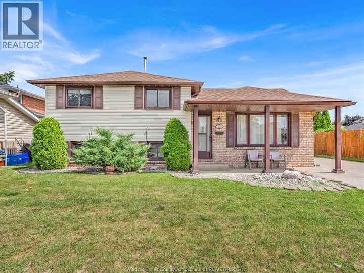 Property Photo:  172 Pacific  ON N9V 3E2 