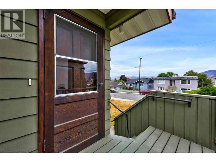 Property Photo: 719 Pine Street BC V2C 2Z7