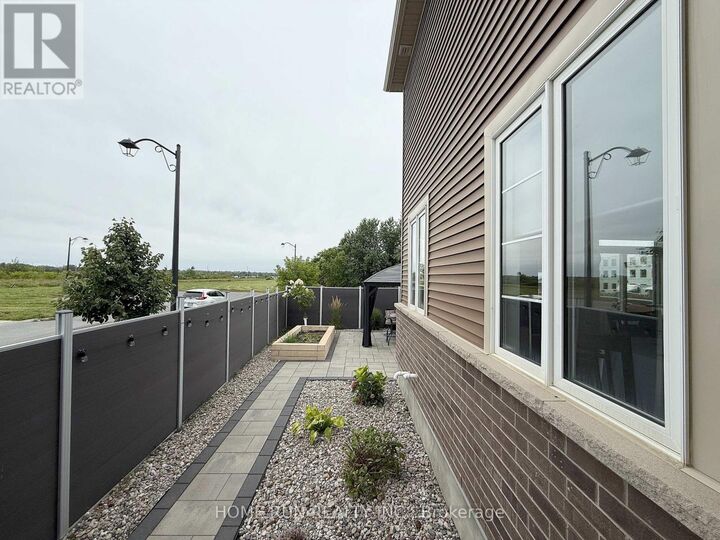 Property Photo:  570 Clemency Crescent  ON K2J 6R8 
