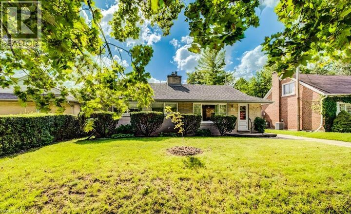 Property Photo:  851 Union Street  ON N2H 6J2 