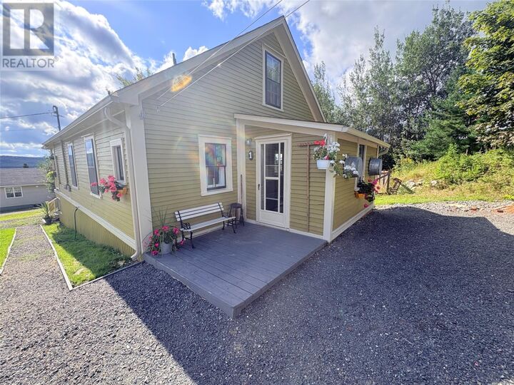 Property Photo:  1 Albert Street  NL A0G 3A0 