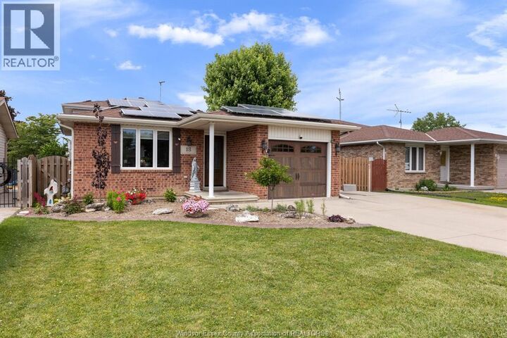 Property Photo:  18 Azar Drive  ON N0P 2L0 