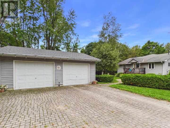 Property Photo: 39 McConnell Drive ON N2Z 2X6