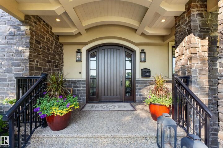 Property Photo:  14308 97A Avenue NW  AB T5N 0E9 