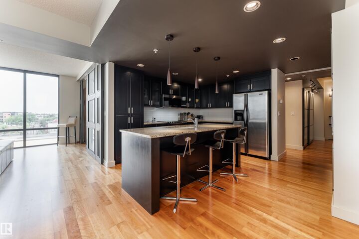 Property Photo:  10028 119 Street NW 602  AB T5K 1Y8 