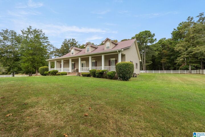 Property Photo: 5115 Mays Bend Road AL 35128