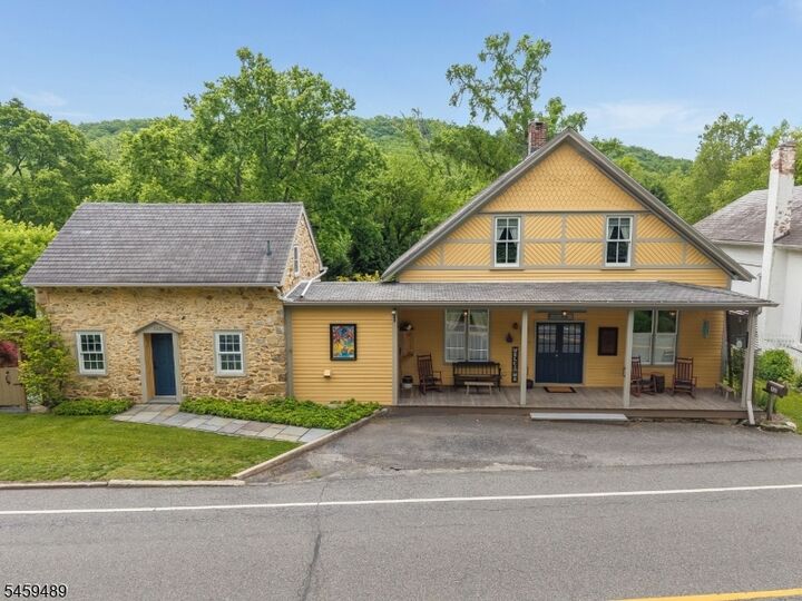 Property Photo:  152 Route 627  NJ 08865 