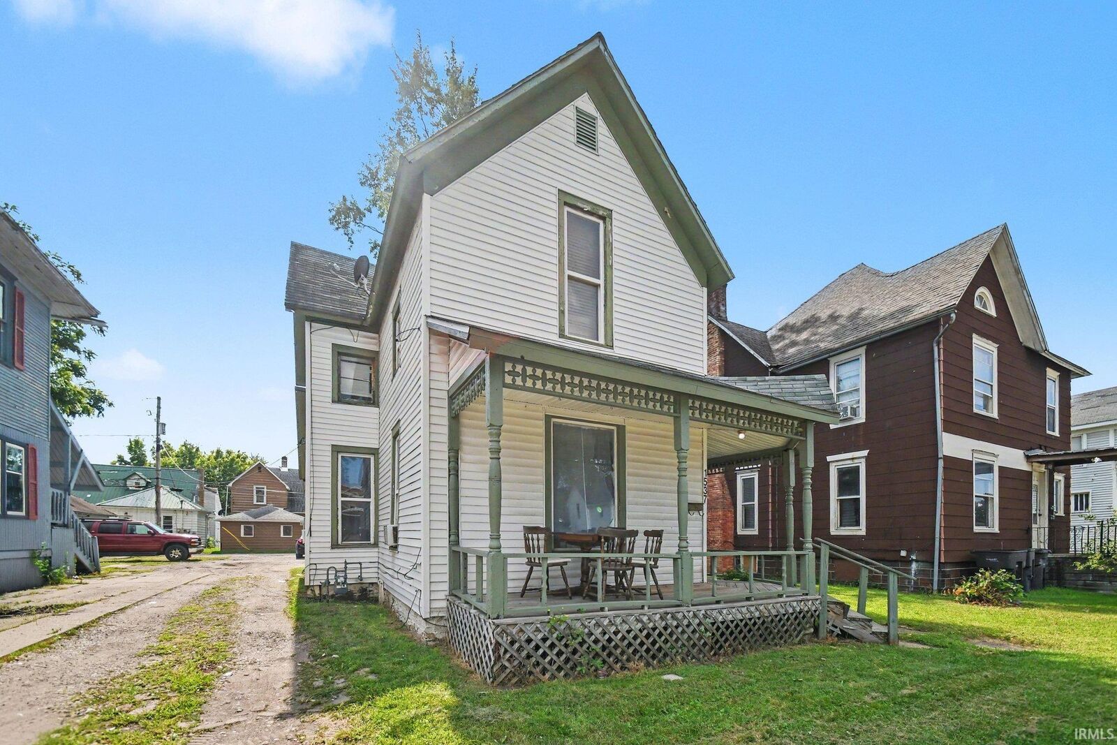Property Photo:  1537 S Main Street  IN 46516 