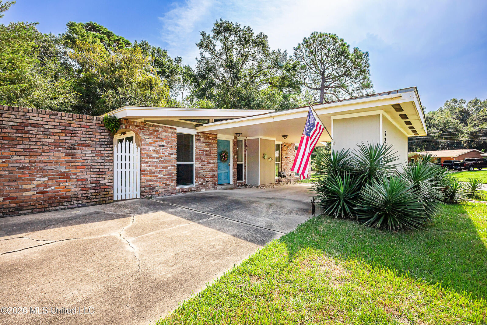 Property Photo:  2515 Englewood Road  MS 39564 