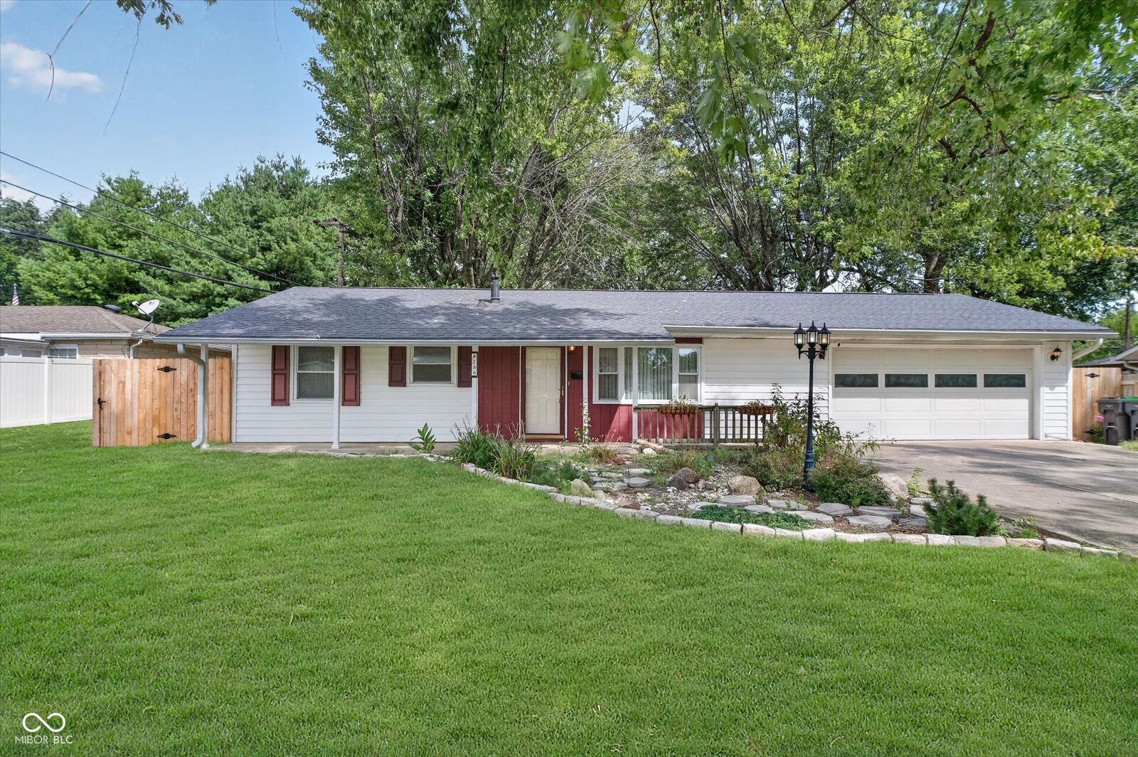 Property Photo:  733 Hanover Drive  IN 46184 