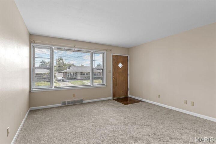 Property Photo: 3951 French Court MO 63116