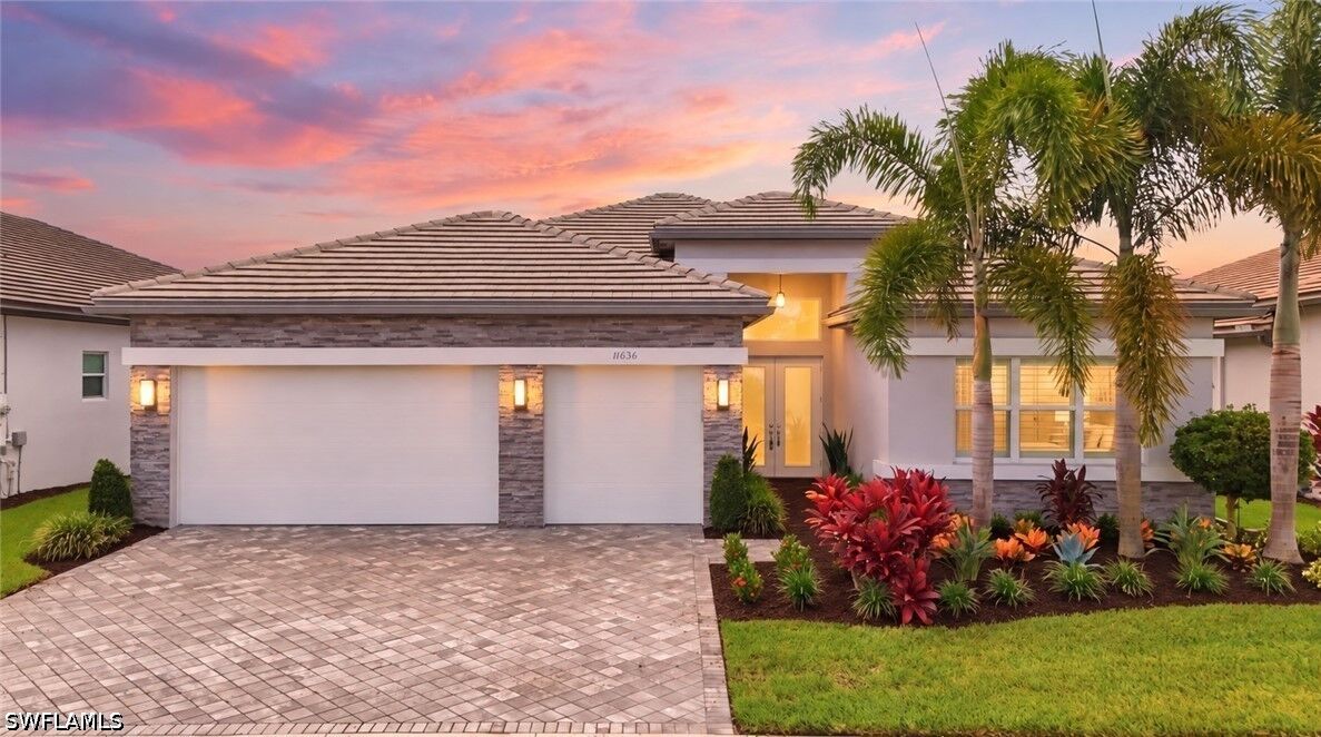 Property Photo:  11636 Periwinkle Drive  FL 34120 