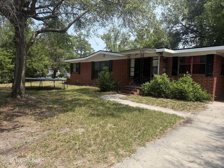 Property Photo:  4225 Springfield Boulevard  FL 32206 