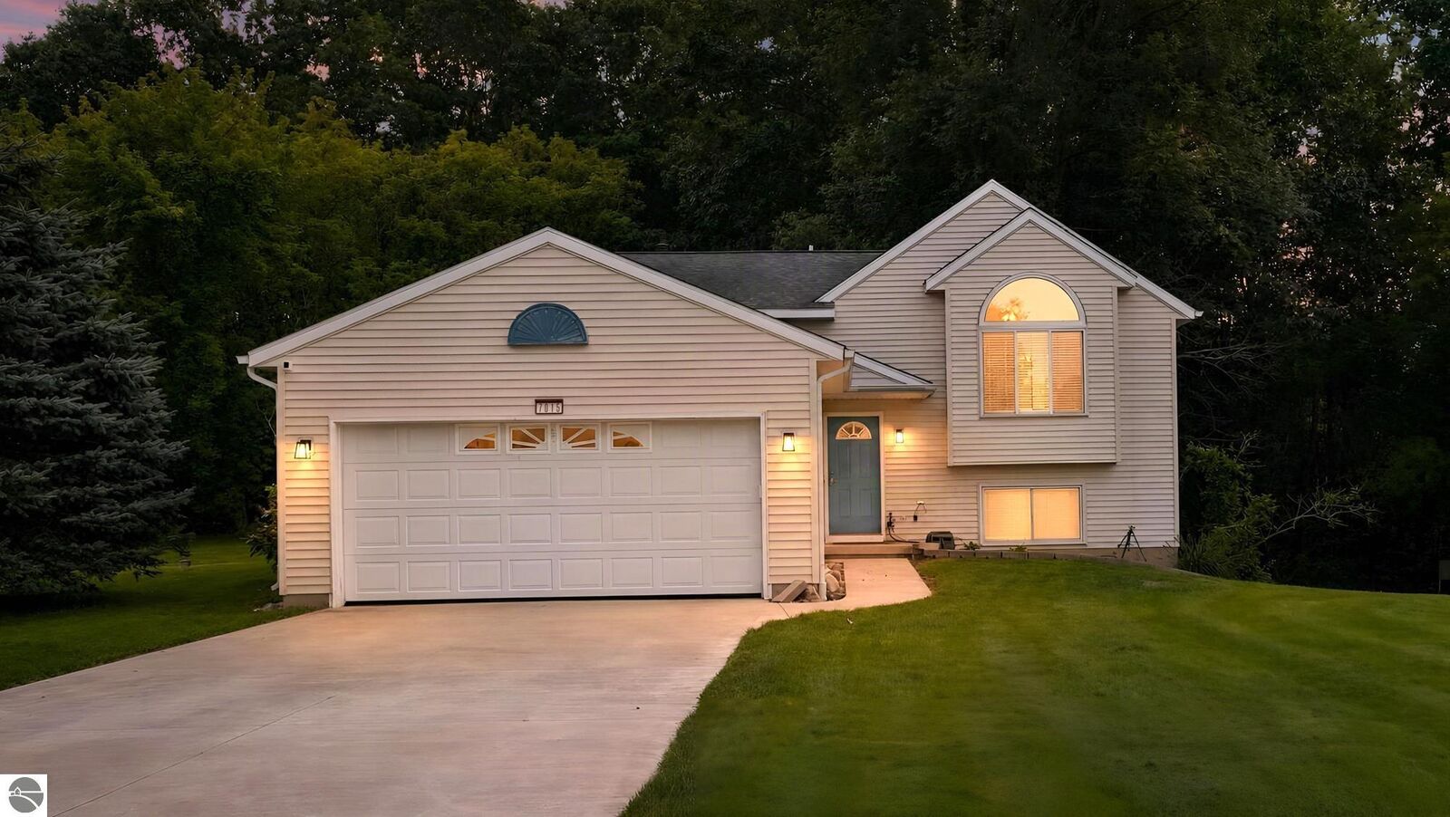Property Photo:  7015 Cedar Highlands Drive  MI 49319 