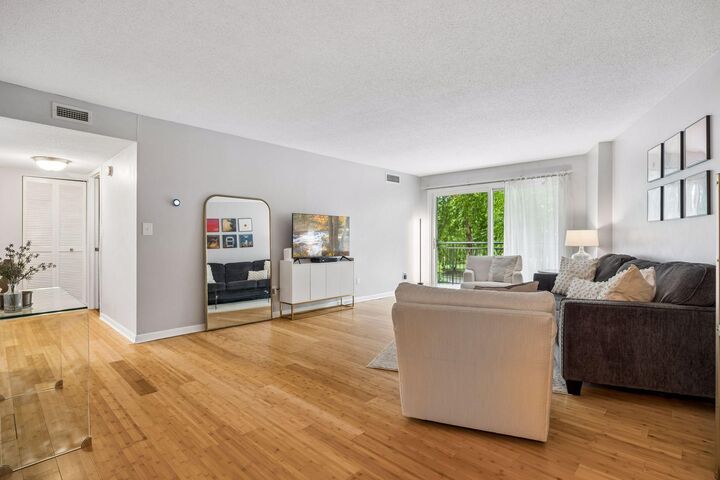 Property Photo:  1200 Nicollet Mall 307  MN 55403 