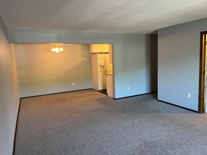 Property Photo:  4371 Wilshire Boulevard 305  MN 55364 