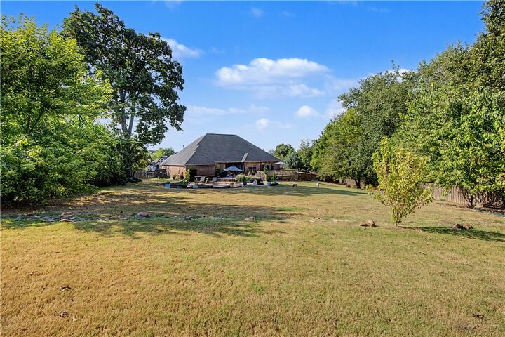 Property Photo: 13187 Rusty Blackhaw Court AR 72762