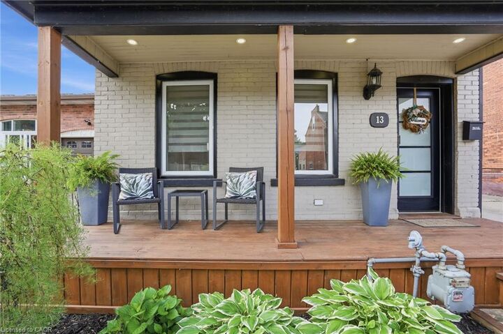 Property Photo:  13 Picton Street W  ON L8L 1E1 