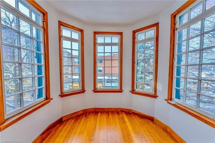 Property Photo:  183 James Street S 3  ON L8P 3A8 