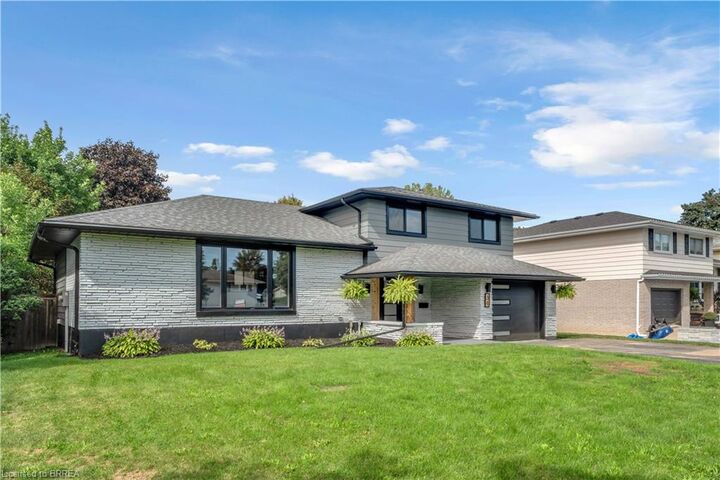Property Photo:  34 Sky Acres Drive  ON N3R 1P3 