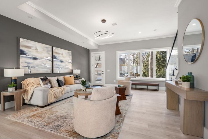 Property Photo:  26 Wilson Cir 26  MA 02461 